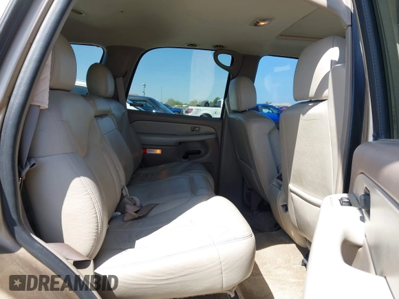 2001 GMC Yukon SLT with VIN 1GKEC13T71J113257, listed as a IAAI auction lot 41975910 with 195,509 mi miles. Bid and sale history available at carsss.com. Image 8.