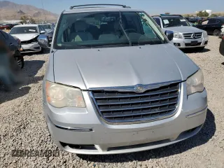2010 Chrysler Town & Country Touring with VIN 2A4RR5DX4AR290973, listed as a Copart auction lot 70064494 with 161,007 mi miles and Salvage Title. Bid and sale history available at DreamBid. Image 5.