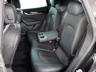 2019 Maserati Levante с VIN ZN661XUA0KX310421, выставлен на аукционе Copart как лот 44649605 с пробегом 4 917 миль миль и Чистый • Clean title. История ставок и продаж доступна на DreamBid. Изображение 6.
