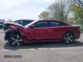 2019 Dodge Charger R/T z VIN 2C3CDXCTXKH573104, wystawiony jako IAAI lot #42126922 z przebiegiem 93 953 mil mil oraz . Historia ofert i sprzedaży dostępna na DreamBid. Obrazek 14.