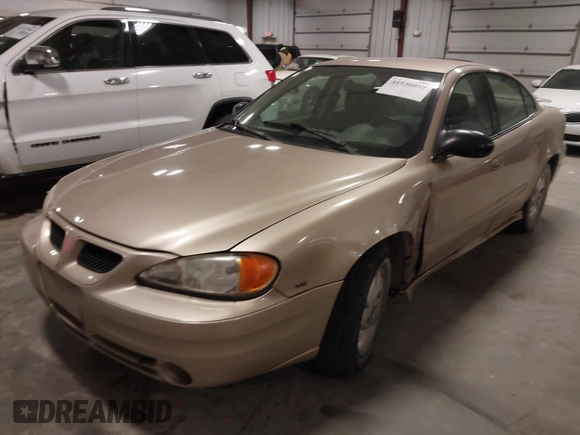 2004 Pontiac Grand Am SE1 with VIN 1G2NF52E04M704082, listed as a IAAI auction lot 41536059 with 207,958 mi miles. Bid and sale history available at carsss.com. Image 2.