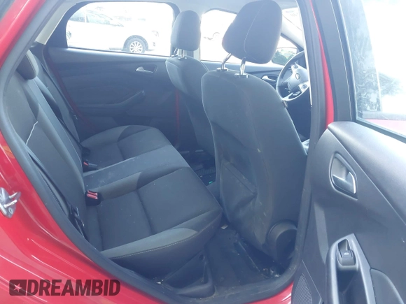 2012 Ford Focus SE with VIN 1FAHP3F24CL239326, listed as a IAAI auction lot 42668240 with 140,268 mi miles and . Bid and sale history available at DreamBid. Image 8.