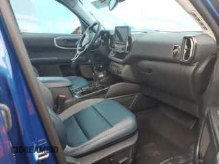 2024 Ford Bronco Sport Outer Banks z VIN 3FMCR9C67RRF01581, wystawiony jako Copart lot #58471135 z przebiegiem 17 056 mil mil oraz Szkoda całkowita • Salvage title. Historia ofert i sprzedaży dostępna na DreamBid. Obrazek 7.