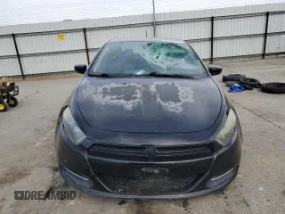 2016 Dodge Dart SXT z VIN 1C3CDFBB8GD682474, wystawiony jako Copart lot #52902355 z przebiegiem 168 036 mil mil oraz Szkody całkowita. Historia ofert i sprzedaży dostępna na DreamBid. Obrazek 5.