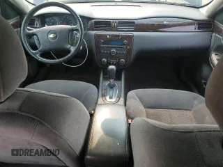 2014 Chevrolet Impala LT with VIN 2G1WB5E39E1125796, listed as a Copart auction lot 58915085 with 131,832 mi miles and Salvage title. Bid and sale history available at DreamBid. Image 8.