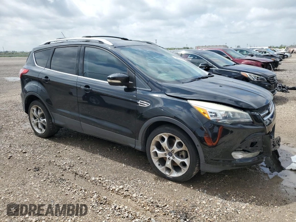 2013 Ford Escape Titanium z VIN 1FMCU0J98DUD37329, wystawiony jako Copart lot #50832495 z przebiegiem 94 386 mil mil oraz Szkoda całkowita • Salvage title. Historia ofert i sprzedaży dostępna na DreamBid. Obrazek 4.