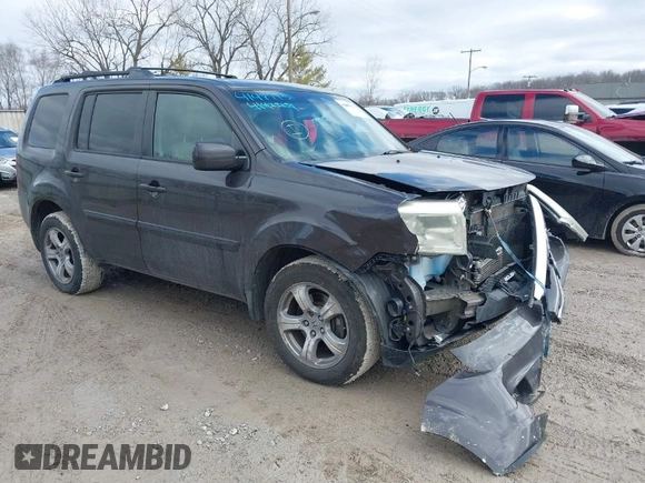 2012 Honda Pilot EX-L with VIN 5FNYF4H66CB049081, listed as a IAAI auction lot 41489931 with 220,509 mi miles. Bid and sale history available at carsss.com. Image 1.