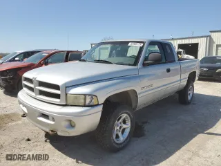 2001 Dodge Ram 1500 with VIN 3B7HF13Z01G728058, listed as a Copart auction lot 52088175 with 99,784 mi miles and Clean Title. Bid and sale history available at carsss.com. Image 1.