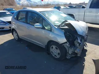 2012 Honda Fit с VIN JHMGE8H32CS007052, выставлен на аукционе IAAI как лот 41670631 с пробегом 95 753 миль миль и . История ставок и продаж доступна на DreamBid. Изображение 1.