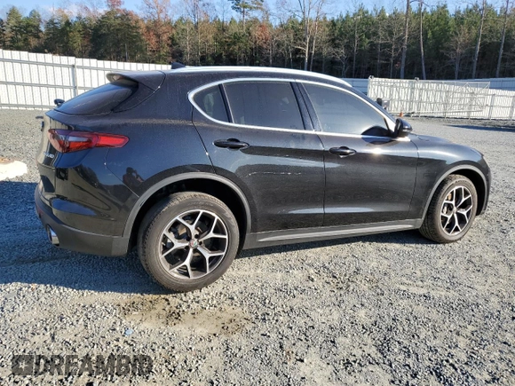 2019 Alfa Romeo Stelvio Ti Lusso z VIN ZASPAKBN0K7C71285, wystawiony jako Copart lot #83194964 z przebiegiem 59 811 mil mil oraz Szkoda całkowita • Salvage title. Historia ofert i sprzedaży dostępna na DreamBid. Obrazek 3.