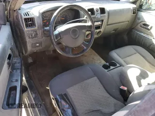 2005 GMC Canyon SLE Z85 with VIN 1GTCS196558171064, listed as a Copart auction lot 48133785 with 211,982 mi miles and Clean Title. Bid and sale history available at carsss.com. Image 8.