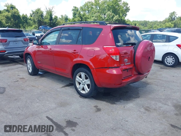 2007 Toyota RAV4 Sport с VIN JTMBK32V476024774, выставлен на аукционе IAAI как лот 42648957 с пробегом 231 545 миль миль и . История ставок и продаж доступна на DreamBid. Изображение 3.