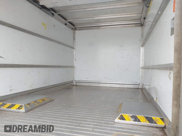 2019 Ford Transit with VIN 1FDBF8ZM8KKA87113, listed as a IAAI auction lot 42511405 with 114,647 mi miles and . Bid and sale history available at DreamBid. Image 8.