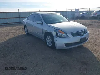 2008 Nissan Altima 2.5 with VIN 1N4AL21E58N537453, listed as a IAAI auction lot 40926249 with 69,150 mi miles. Bid and sale history available at carsss.com. Image 1.