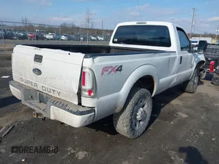 2015 Ford F-250 XLT with VIN 1FTBF2BT1FEB76061, listed as a IAAI auction lot 41500598 with 256,547 mi miles and . Bid and sale history available at DreamBid. Image 4.