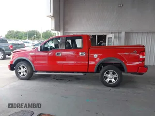 2006 Ford F-150 XLT z VIN 1FTPW14V46KD52469, wystawiony jako IAAI lot #42459509 z przebiegiem 204 039 mil mil oraz . Historia ofert i sprzedaży dostępna na DreamBid. Obrazek 15.