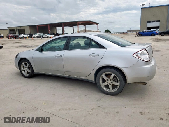 2009 Pontiac G6 1SA z VIN 1G2ZG57N394176715, wystawiony jako Copart lot #58756565 z przebiegiem 137 416 mil mil oraz Czysty tytuł • Clean title. Historia ofert i sprzedaży dostępna na DreamBid. Obrazek 2.