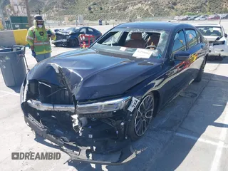 2020 BMW 7 Series 750i xDrive с VIN WBA7U2C02LGJ59766, выставлен на аукционе IAAI как лот 42259594 с пробегом 27 540 миль миль и . История ставок и продаж доступна на DreamBid. Изображение 2.