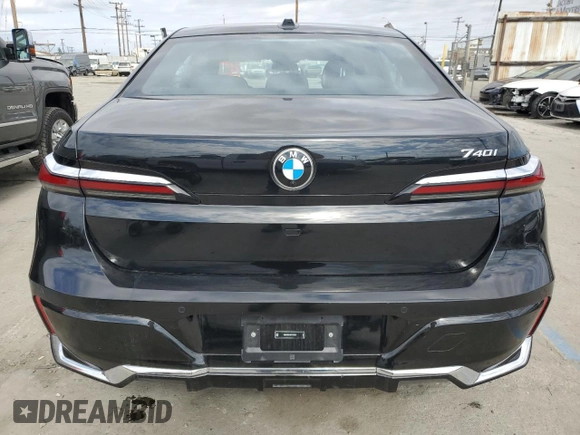 2024 BMW 7 Series 740i with VIN WBA23EH03RCP67206, listed as a Copart auction lot 54631285 with 22,901 mi miles and Salvage title. Bid and sale history available at DreamBid. Image 6.