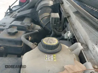 2006 Ford Econoline Cargo with VIN 1FTRE14W66HA17179, listed as a IAAI auction lot 42296752 with 292,061 mi miles and . Bid and sale history available at DreamBid. Image 12.