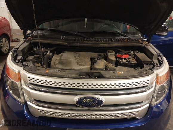 2015 Ford Explorer XLT with VIN 1FM5K8D89FGA55086, listed as a IAAI auction lot 41685799 with 127,771 mi miles and . Bid and sale history available at carsss.com. Image 10.