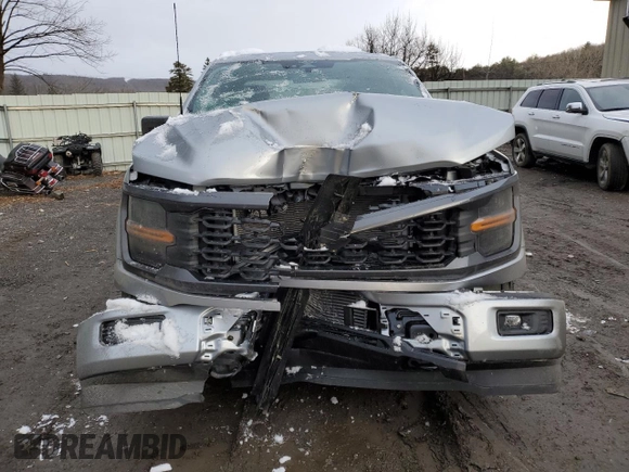 2024 Ford F-150 z VIN 1FTEX2LP5RKE62111, wystawiony jako Copart lot #85634624 z przebiegiem 5 607 mil mil oraz Szkoda całkowita • Salvage title. Historia ofert i sprzedaży dostępna na DreamBid. Obrazek 5.