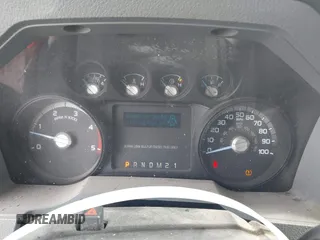 2013 Ford F-250 XL with VIN 1FT7W2BT8DEB45540, listed as a IAAI auction lot 41841007 with 424,066 mi miles and . Bid and sale history available at DreamBid. Image 7.