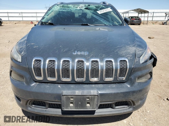 2018 Jeep Cherokee Latitude Plus with VIN 1C4PJLLX3JD577458, listed as a Copart auction lot 58023255 with 112,788 mi miles and Salvage title. Bid and sale history available at DreamBid. Image 5.