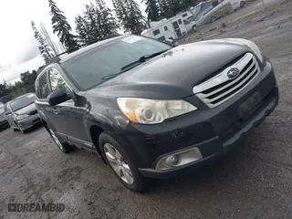 2011 Subaru Outback 2.5i Prem AWP/HK Aud with VIN 4S4BRBFC6B3364657, listed as a IAAI auction lot 41499672 with 151,619 mi miles. Bid and sale history available at carsss.com. Image 1.