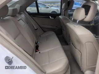 2013 Mercedes-Benz C 300 Sport z VIN WDDGF8ABXDR248663, wystawiony jako Copart lot #48704985 z przebiegiem 108 815 mil mil oraz Szkoda całkowita • Salvage title. Historia ofert i sprzedaży dostępna na DreamBid. Obrazek 10.
