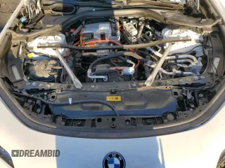 2024 BMW i7 xDrive60 z VIN WBY53EJ01RCP72333, wystawiony jako Copart lot #82242244 z przebiegiem Nie podano mil oraz Szkoda całkowita • Salvage title. Historia ofert i sprzedaży dostępna na DreamBid. Obrazek 11.