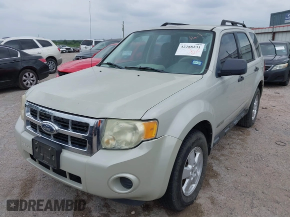 2008 Ford Escape XLS z VIN 1FMCU02Z08KD66114, wystawiony jako IAAI lot #42288231 z przebiegiem 192 272 mil mil oraz . Historia ofert i sprzedaży dostępna na DreamBid. Obrazek 2.