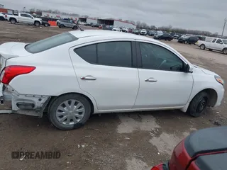 2019 Nissan Versa SV z VIN 3N1CN7AP3KL845999, wystawiony jako IAAI lot #41488079 z przebiegiem 120 491 mil mil oraz . Historia ofert i sprzedaży dostępna na DreamBid. Obrazek 14.