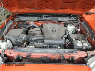 2017 Toyota Tacoma SR5 with VIN 5TFSZ5AN5HX063619, listed as a Copart auction lot 61084235 with 112,980 mi miles and Salvage title. Bid and sale history available at DreamBid. Image 11.