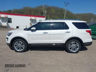 2018 Ford Explorer Limited with VIN 1FM5K8F85JGC25918, listed as a IAAI auction lot 42086339 with 88,411 mi miles and . Bid and sale history available at carsss.com. Image 14.