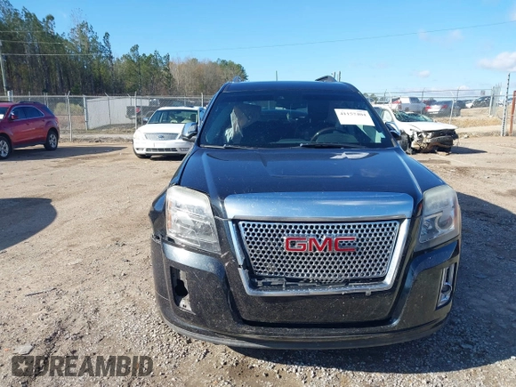 2015 GMC Terrain Denali with VIN 2GKFLUE34F6437287, listed as a IAAI auction lot 41157404 with 257,346 mi miles. Bid and sale history available at carsss.com. Image 12.