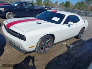 2013 Dodge Challenger SXT with VIN 2C3CDYAG2DH510772, listed as a IAAI auction lot 41417597 with 131,087 mi miles. Bid and sale history available at carsss.com. Image 17.