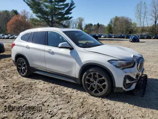2020 BMW X1 xDrive28i с VIN WBXJG9C0XL5P63962, выставлен на аукционе Copart как лот 54834475 с пробегом 64 401 миль миль и Списание • Salvage title. История ставок и продаж доступна на DreamBid. Изображение 4.
