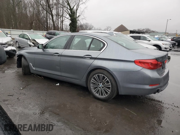 2018 BMW 5 Series 530i xDrive z VIN WBAJA7C55JWA73879, wystawiony jako Copart lot #42800575 z przebiegiem 75 401 mil mil oraz Szkoda całkowita • Salvage title. Historia ofert i sprzedaży dostępna na DreamBid. Obrazek 2.