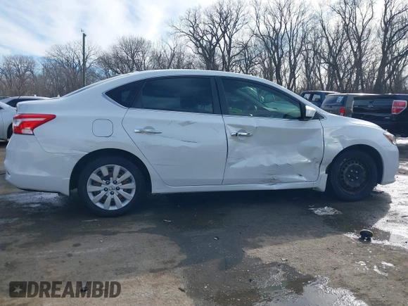 2016 Nissan Sentra SV with VIN 3N1AB7AP8GY260572, listed as a IAAI auction lot 41675307 with 95,779 mi miles and . Bid and sale history available at DreamBid. Image 13.