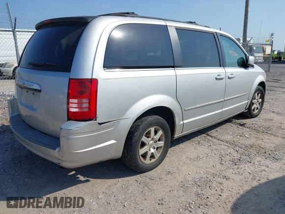 2008 Chrysler Town & Country Touring with VIN 2A8HR54P68R103852, listed as a IAAI auction lot 42588586 with 165,022 mi miles and . Bid and sale history available at DreamBid. Image 4.