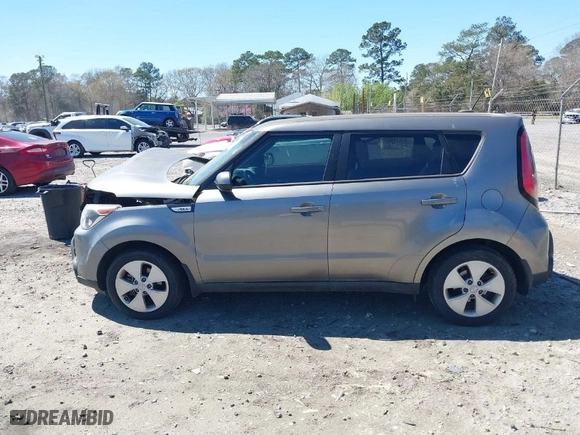 2016 Kia Soul with VIN KNDJN2A2XG7404815, listed as a IAAI auction lot 41821000 with NaN miles. Bid and sale history available at carsss.com. Image 14.