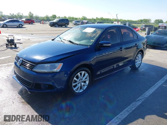 2011 Volkswagen Jetta SE with VIN 3VWDZ7AJ5BM319334, listed as a IAAI auction lot 42275321 with 111,989 mi miles and . Bid and sale history available at DreamBid. Image 19.