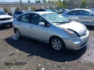 2004 Toyota Prius with VIN JTDKB20U640063062, listed as a IAAI auction lot 41934737 with 257,345 mi miles. Bid and sale history available at carsss.com. Image 1.