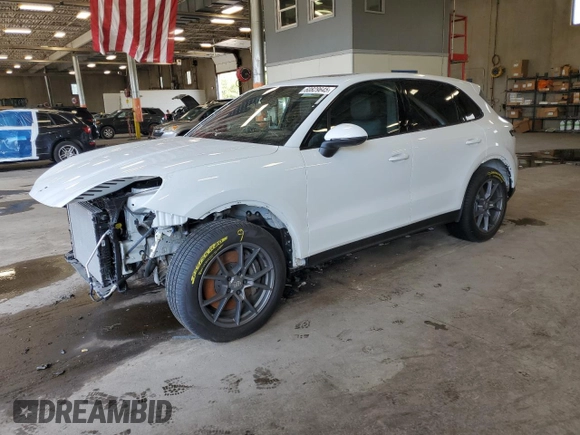 2024 Porsche Cayenne with VIN WP1AA2AY3RDA12553, listed as a Copart auction lot 60829645 with 4,975 mi miles and Salvage title. Bid and sale history available at DreamBid. Image 1.