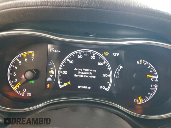 2017 Jeep Grand Cherokee Overland with VIN 1C4RJFCTXHC768687, listed as a Copart auction lot 51442495 with 123,578 mi miles and Clean Title. Bid and sale history available at carsss.com. Image 9.