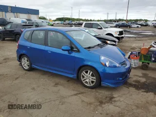 2007 Honda Fit Sport z VIN JHMGD38687S037470, wystawiony jako Copart lot #58797805 z przebiegiem 146 889 mil mil oraz Czysty tytuł • Clean title. Historia ofert i sprzedaży dostępna na DreamBid. Obrazek 4.