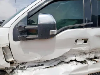 2017 Ford F-350 Lariat with VIN 1FT8W3DT8HEC08097, listed as a Copart auction lot 57352915 with 169,704 mi miles and Salvage title. Bid and sale history available at DreamBid. Image 7.