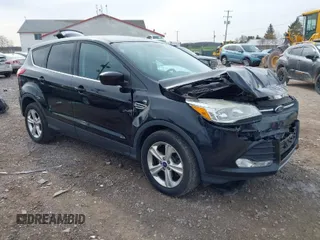 2016 Ford Escape SE with VIN 1FMCU9G94GUA30823, listed as a IAAI auction lot 41941674 with 119,789 mi miles. Bid and sale history available at carsss.com. Image 1.