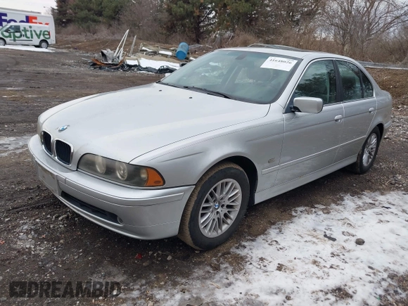 2003 BMW 5 Series 530iA with VIN WBADT63423CK35879, listed as a IAAI auction lot 41648026 with 193,119 mi miles. Bid and sale history available at carsss.com. Image 2.